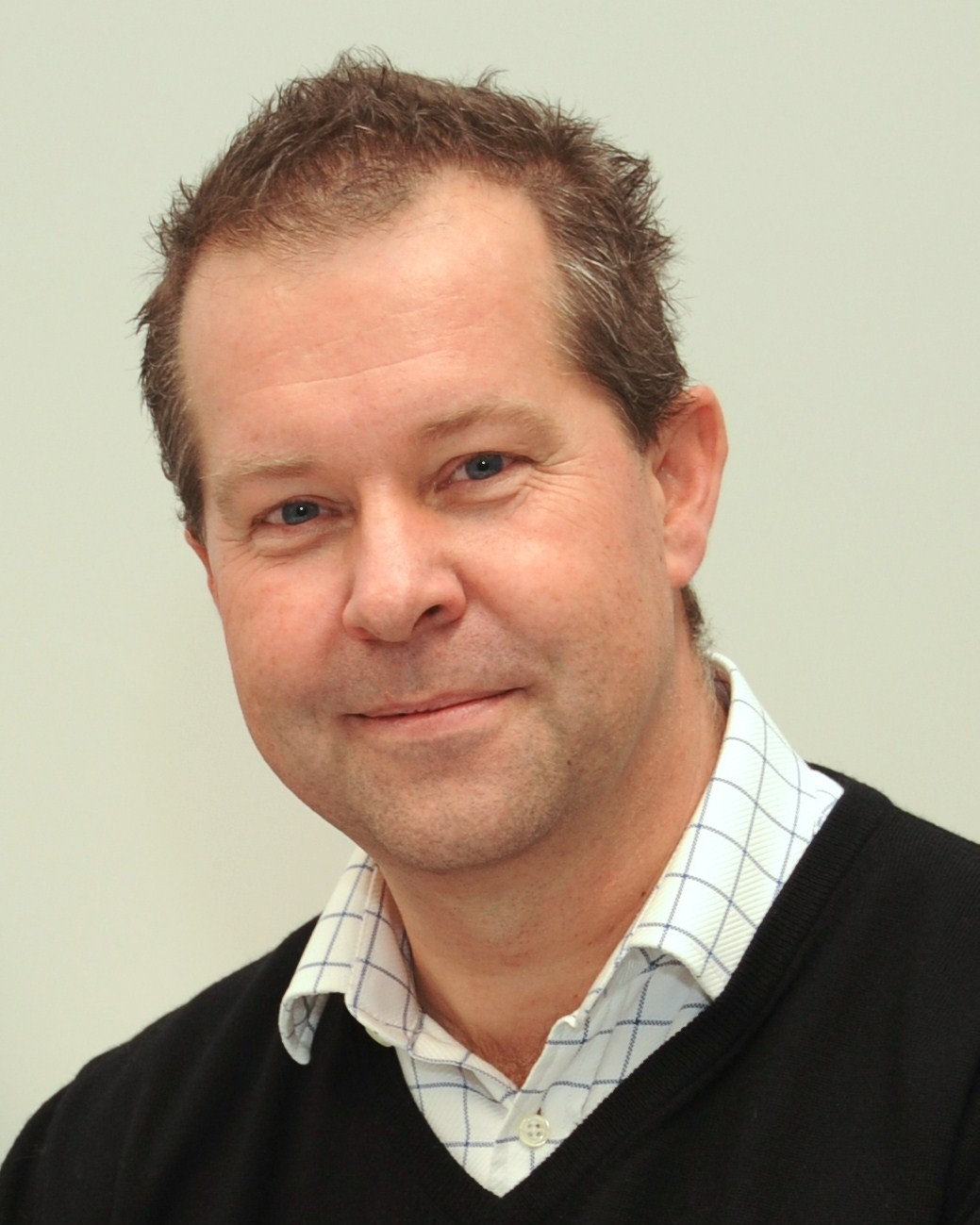 Prof. Dr. Frank Mayer Prof. Andreas Nieß