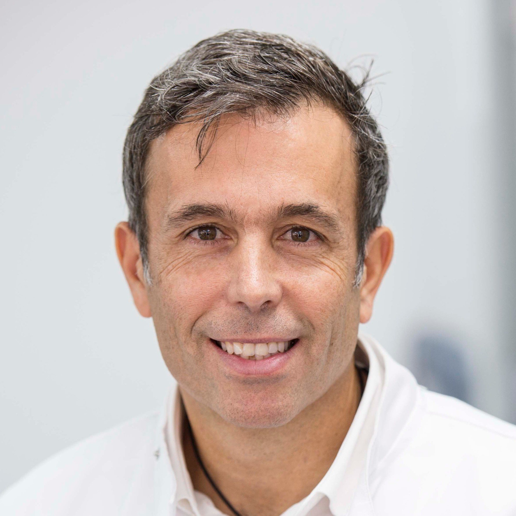 Prof. Dr. Yannis Pitsiladis Prof. Dr. Yannis Pitsiladis