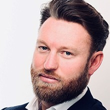 Dr. Nils Schumacher