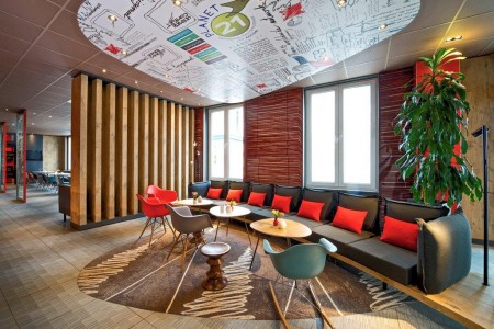 ibis Hamburg Lobby